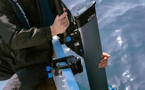 ePropulsion eLite elektrisk utenbordsmotor-kort stamme