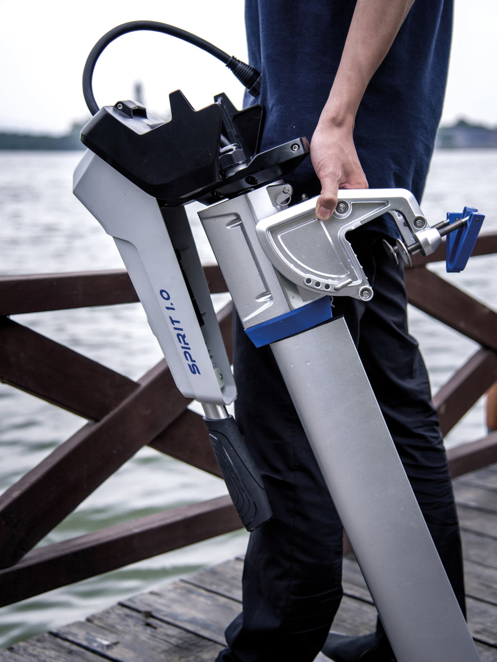 ePropulsion Spirit 1.0 Plus elektrisk båtmotor- lang stamme